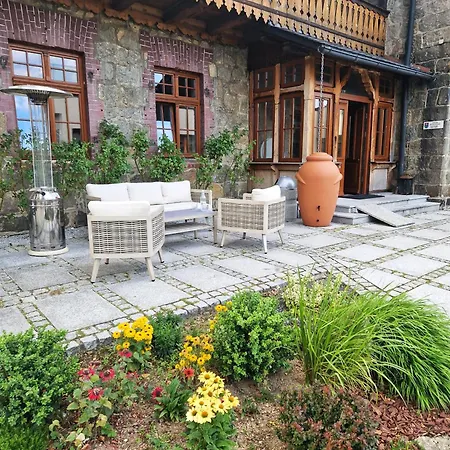 Zamek Ksieza Gora Aparthotel