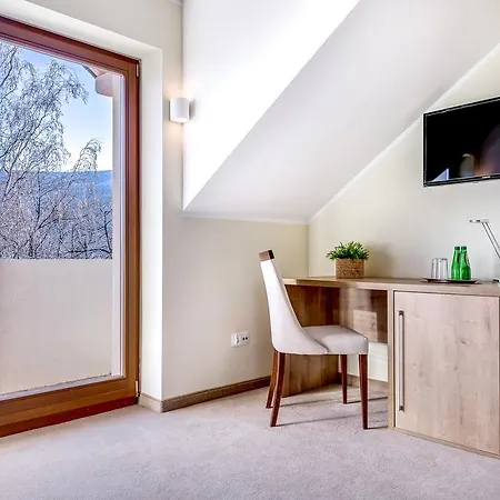 Zamek Ksieza Gora 3* Карпач
