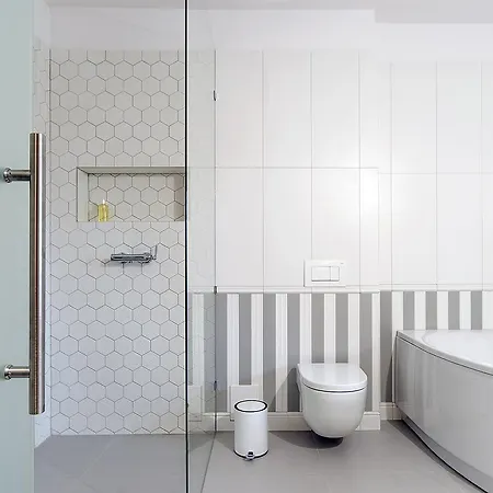 Zamek Ksieza Gora Lägenhetshotell 4*