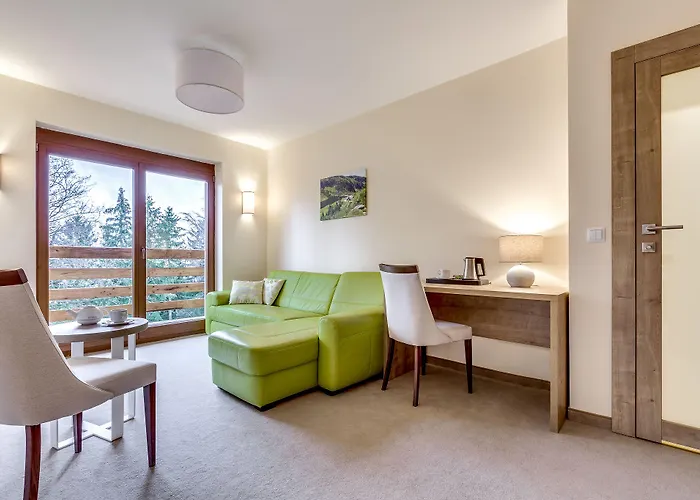 Aparthotel Zamek Ksieza Gora 4*