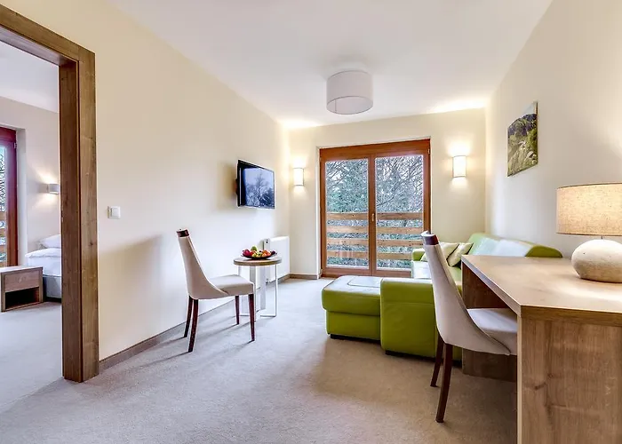 Zamek Ksieza Gora Aparthotel 4*