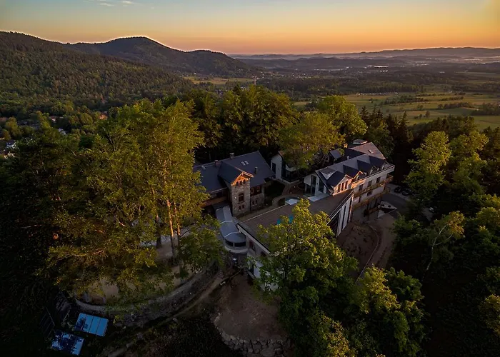 Zamek Ksieza Gora 4*